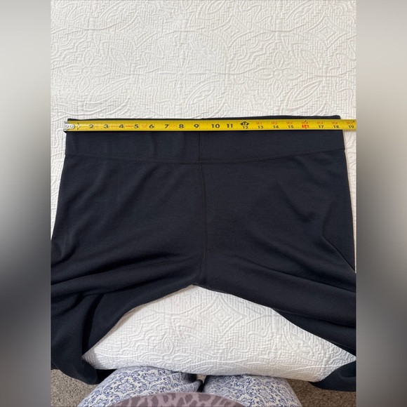 Black Women's WoolX Leggings - Picture 7 of 11